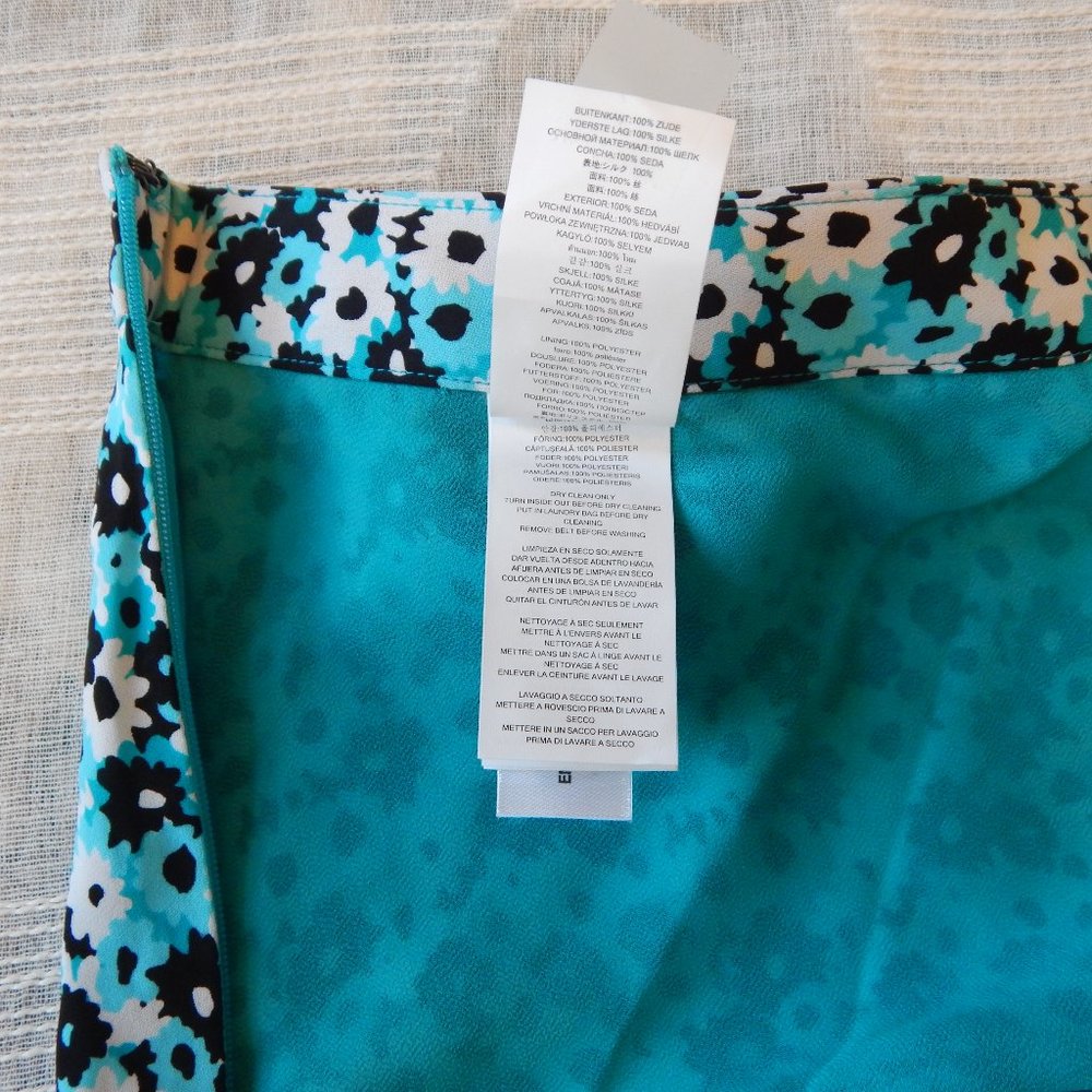 Michael Kors Floral Silk Mini Skirt Blue Sz 2 NWT - Picture 10 of 15